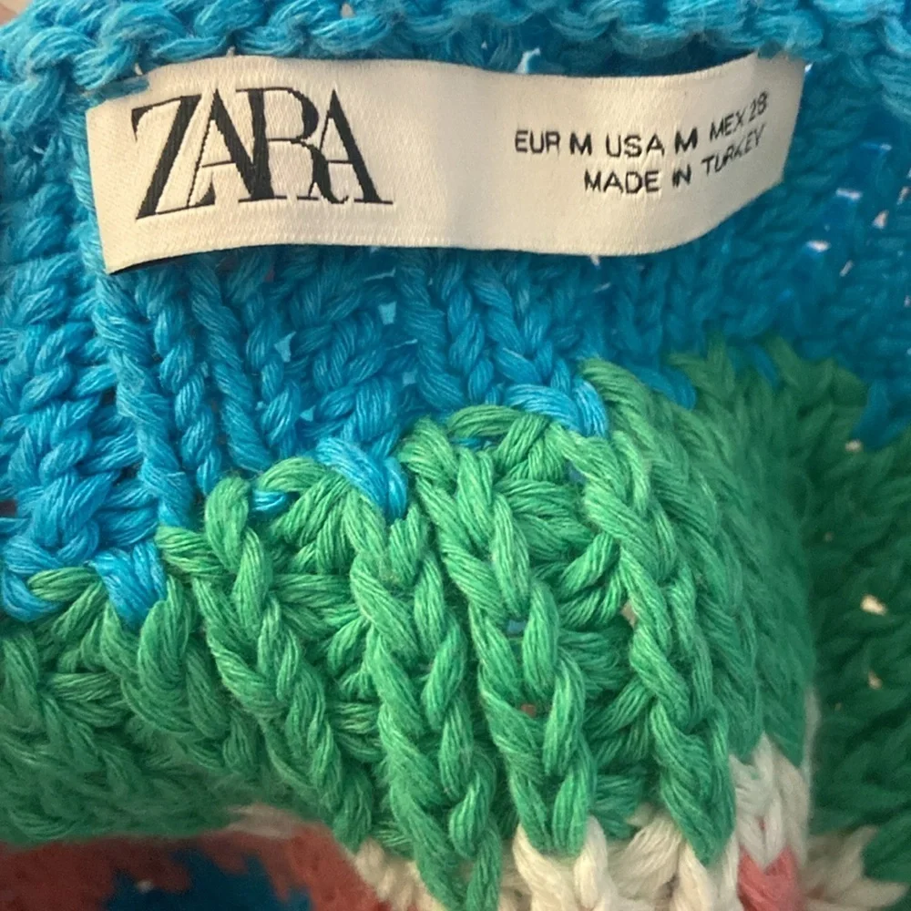 ZARA Bloggers Favorite MATCHING SET Crochet Crop Top & Cardigan Sweater Sz M
